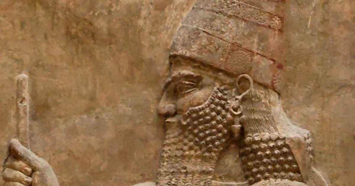 Assyrian relief of Sargon II in profile, wearing the conical royal crown